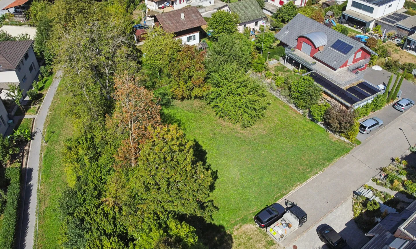 Grosszügiges Grundstück für Ihr Wohntraum - Foto 2 von 11
