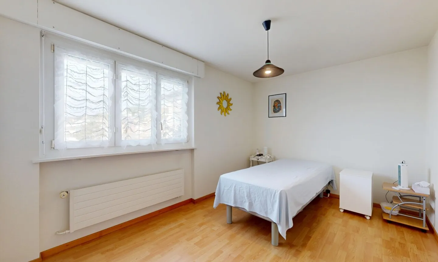 4.5 room apartment with panoramic lake view - Photo 9 of 11