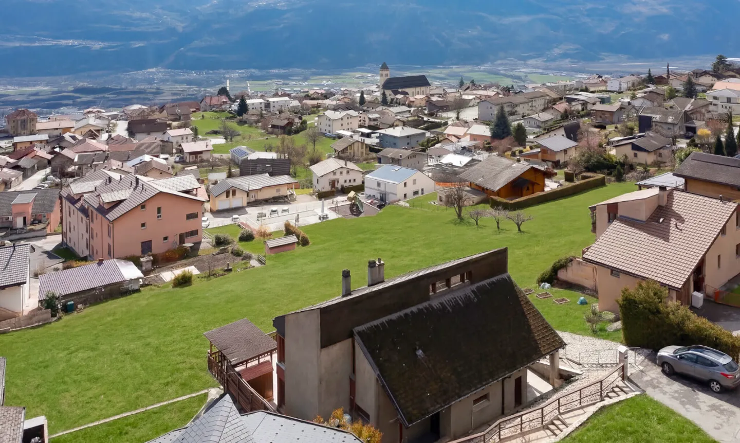 Casa 8.5 + appartamento indipendente 2.5 con vista - Foto 7 di 11