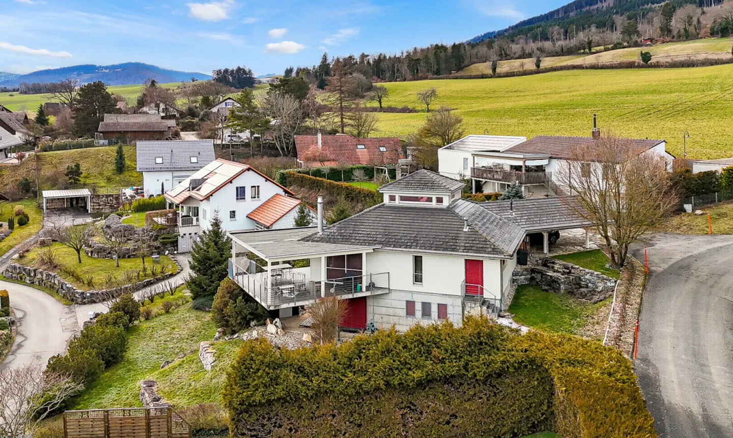 Villa 6.5p eccezionale a L'Abergement - Foto 2 di 11