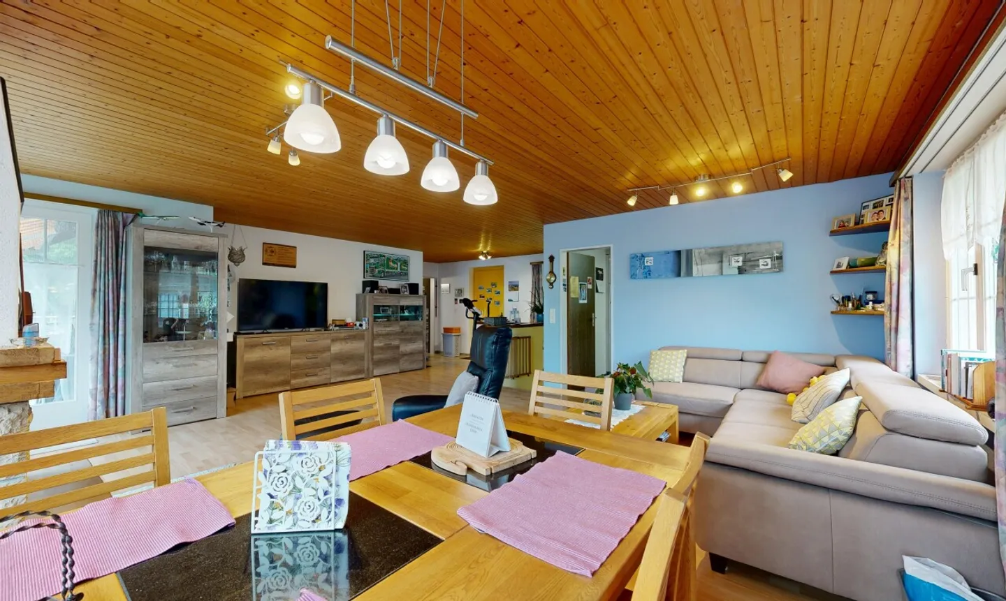 Casa familiare con vista incantevole - Foto 5 di 11