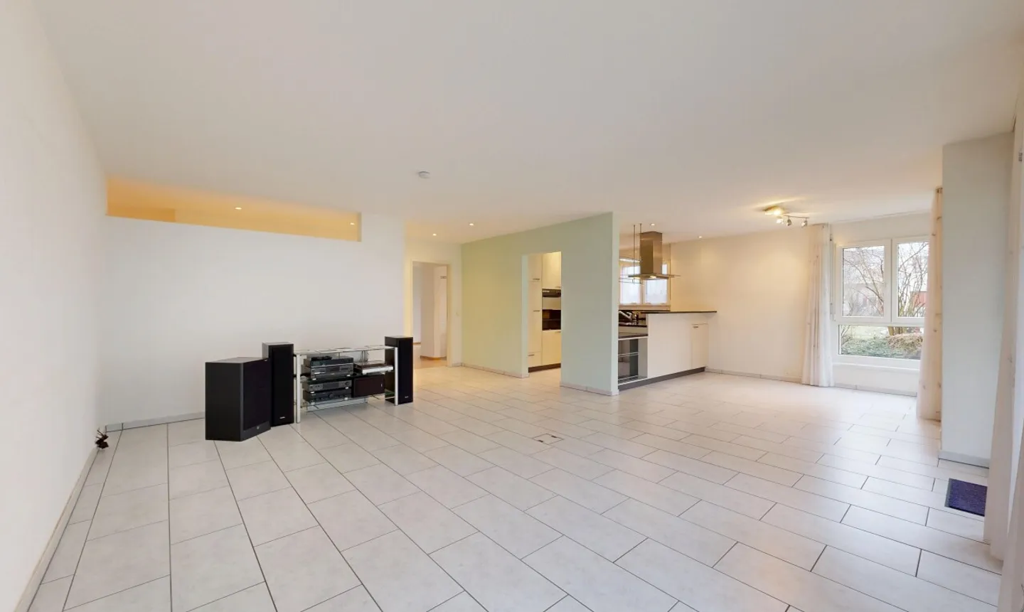 Grosszügige und gepflegte Gartenwohnung an ruhiger Lage - Photo 4 of 11