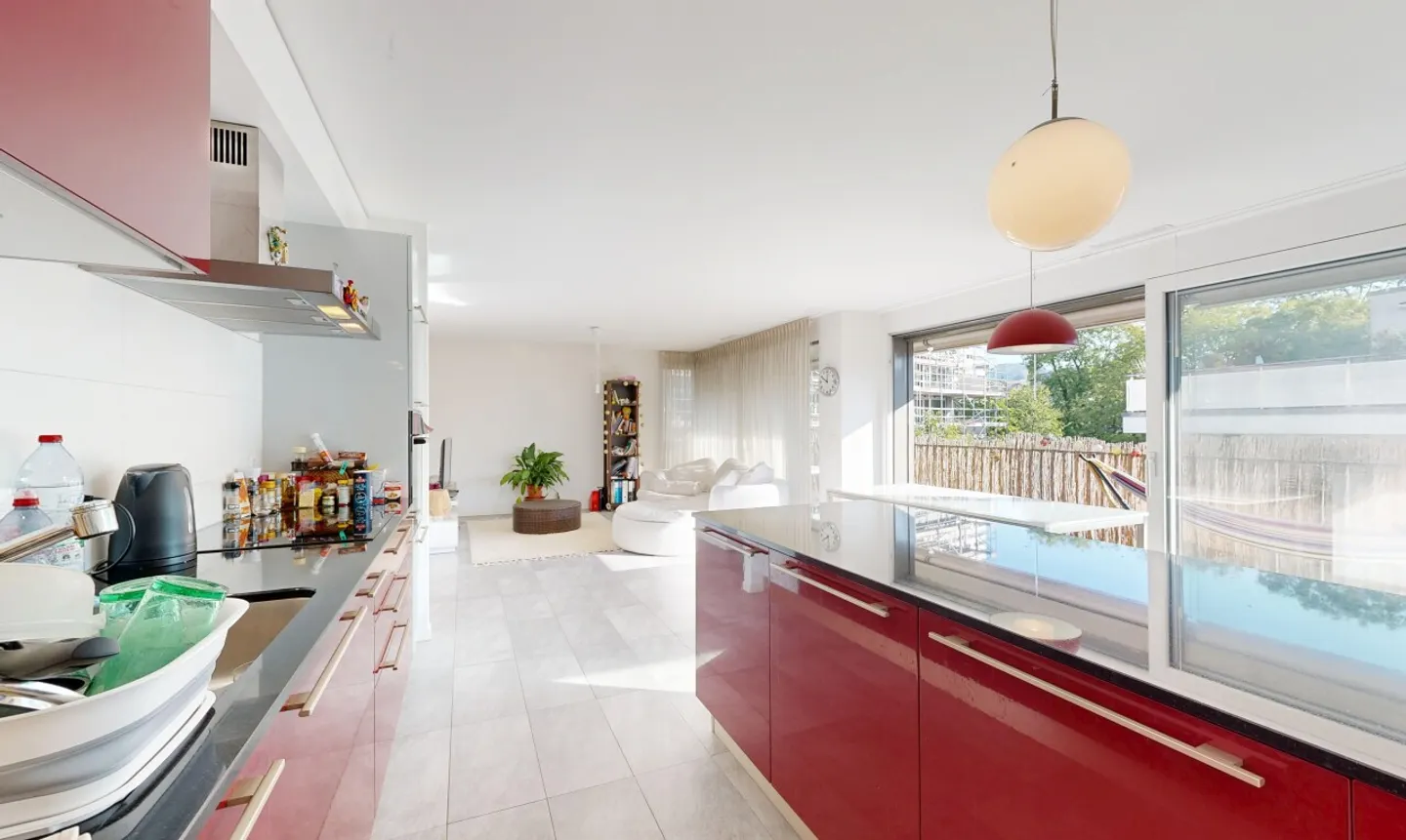 Appartement moderne avec balcon - Photo 5 sur 13