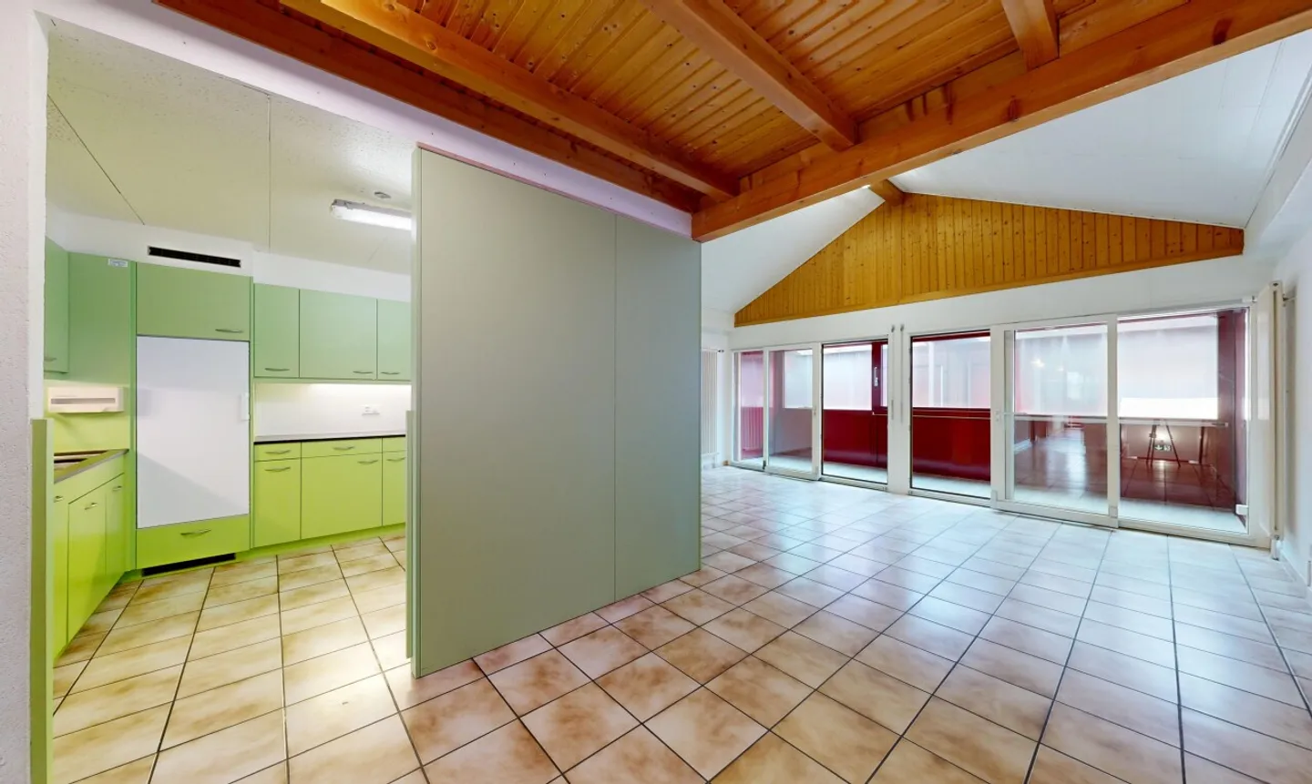 Immeuble mixte avec locaux commerciaux et appartement 3.5 pièces - Foto 5 von 11