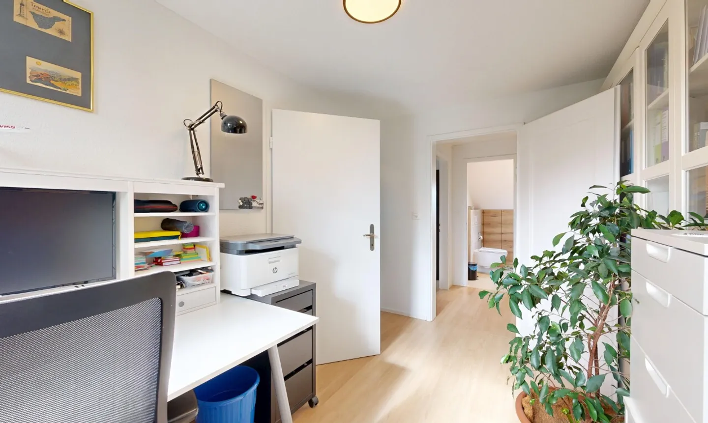 Modern 4.5 Room Semi-Detached House with Garden and Partial Views - Photo 10 of 11