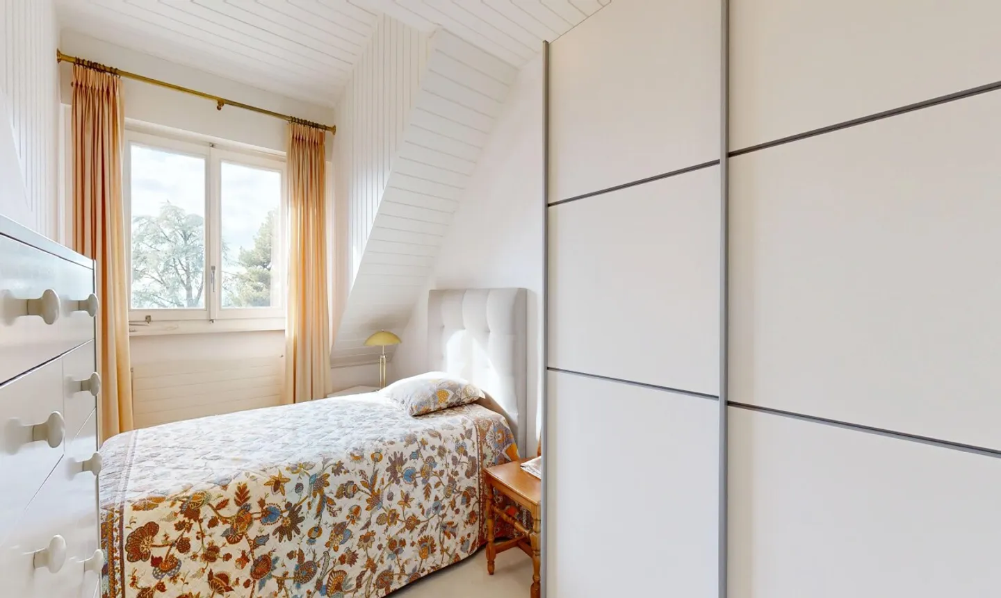 Individual villa with a view of the Alps and swimming pool, in the heart of Blonay - Photo 10 of 11