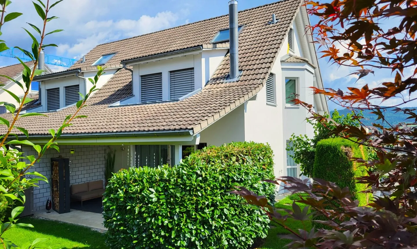 La tua nuova casa: luminosa, spaziosa e adatta alle famiglie - Foto 1 di 11