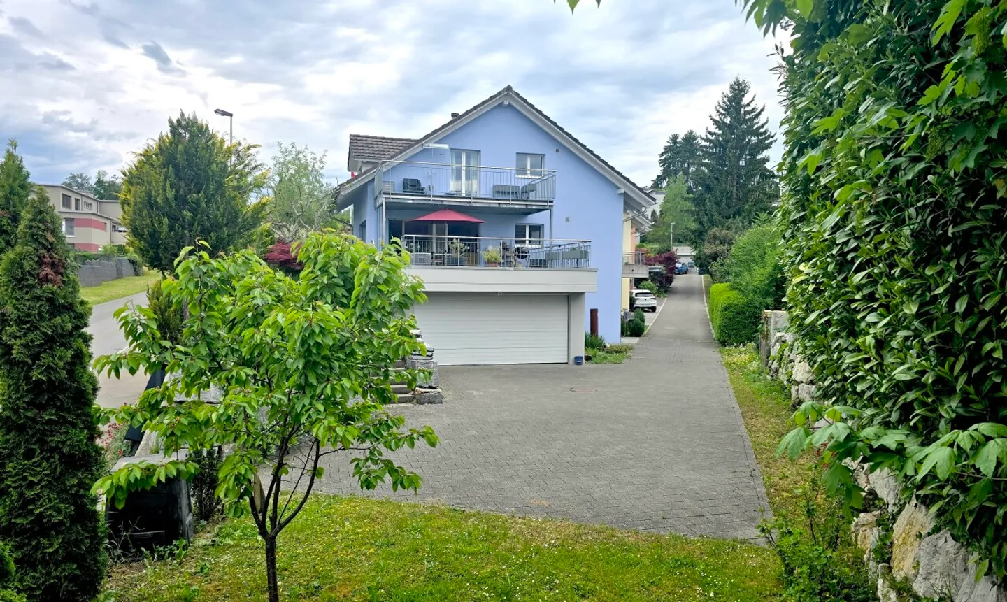 Detached 5.5-room single-family house in Hombrechtikon - Photo 3 of 13