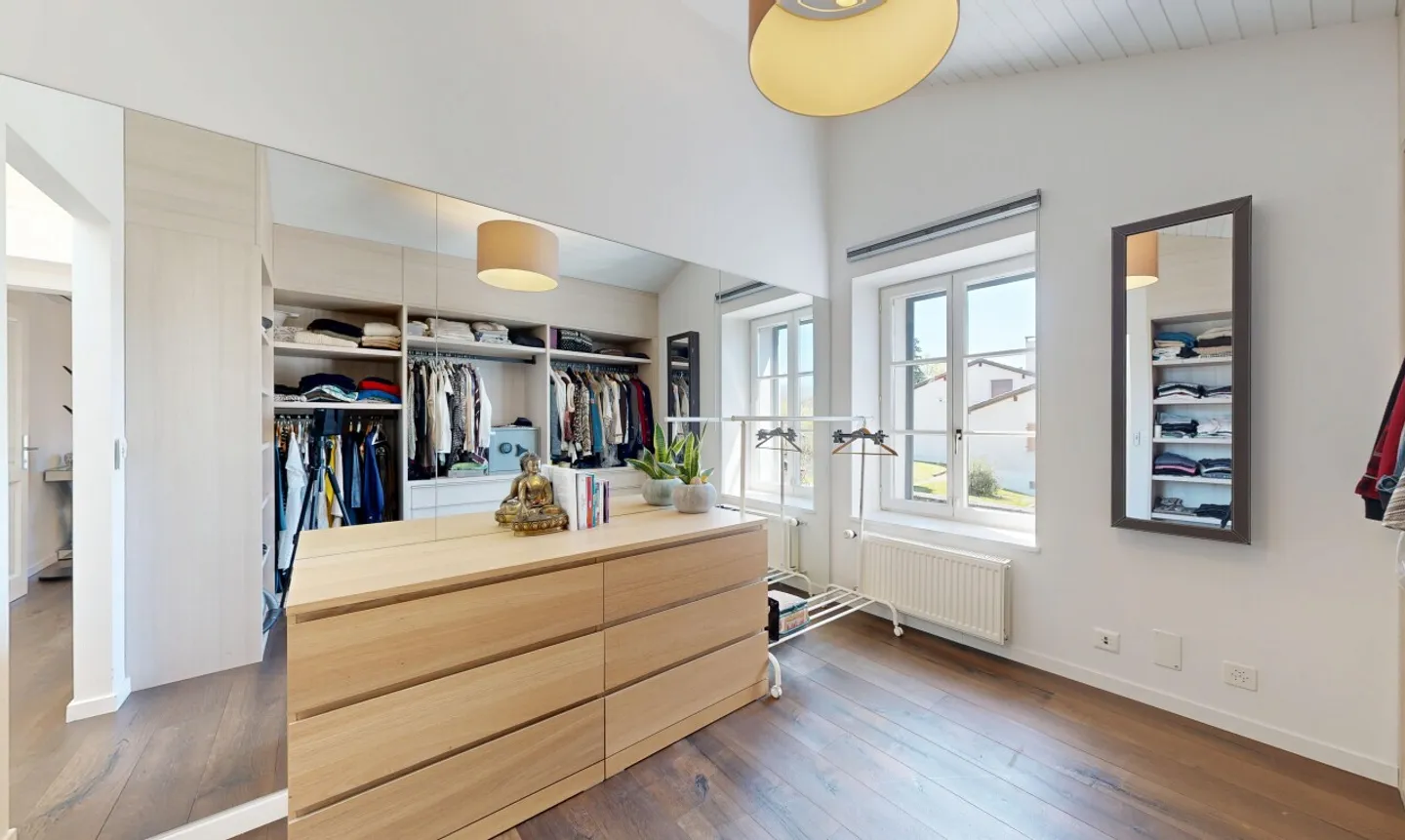 Elegance and comfort in a family home with garden in Satigny - Photo 8 of 11