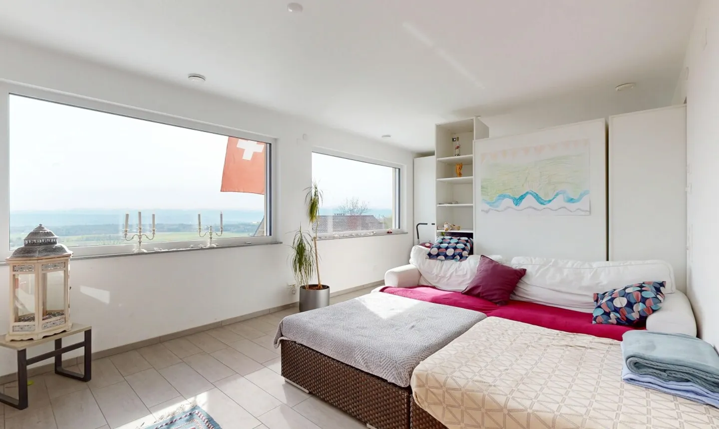 Passive house with studio, pool and unobstructed view - Photo 9 of 11