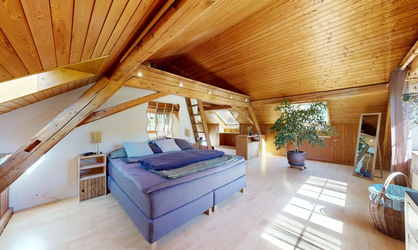 Casa storica con 6 stanze e appartamento con vista - Foto 5 di 11
