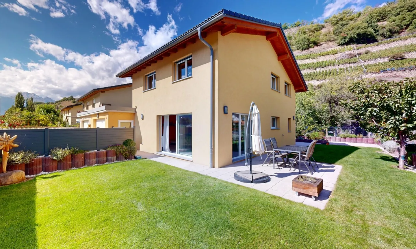 Belle Villa récente 154m² - 4 chambres - Jardin clôturé - Foto 2 di 11