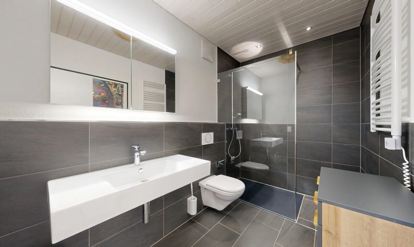 Exklusive 5.5-Attika mit Terrasse, Sauna und viel Platz - Foto 8 di 11