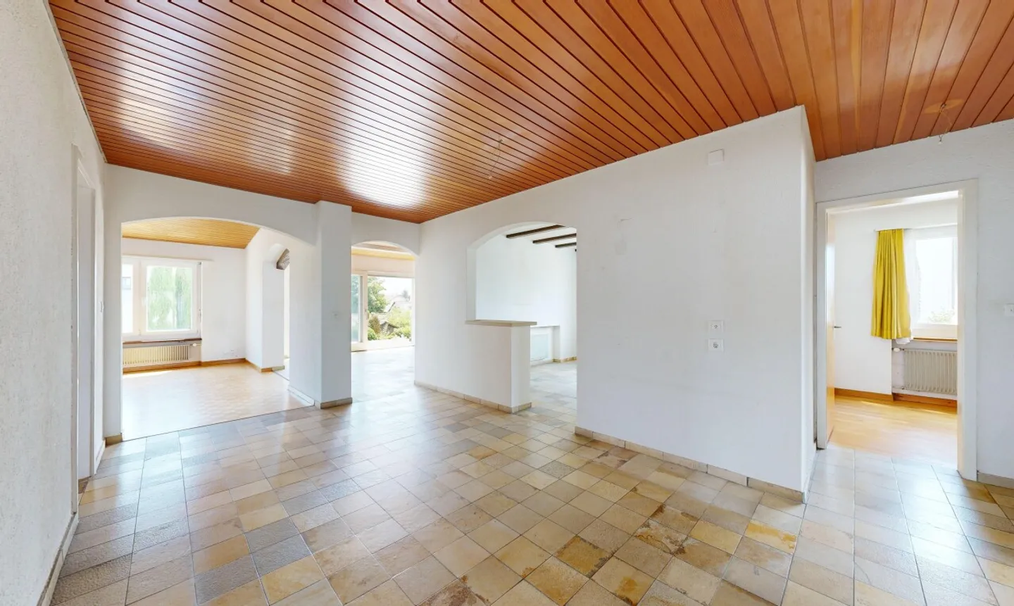 Maison individuelle spacieuse avec 2 appartements et grand jardin - Photo 4 sur 11