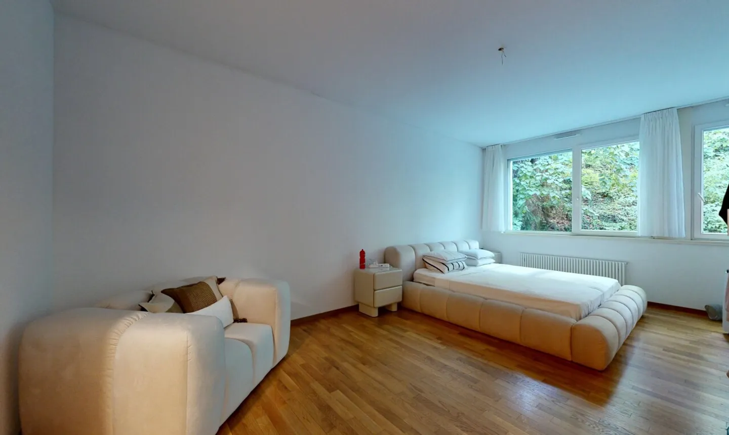 Bright family apartment in Lausanne - Photo 7 of 11