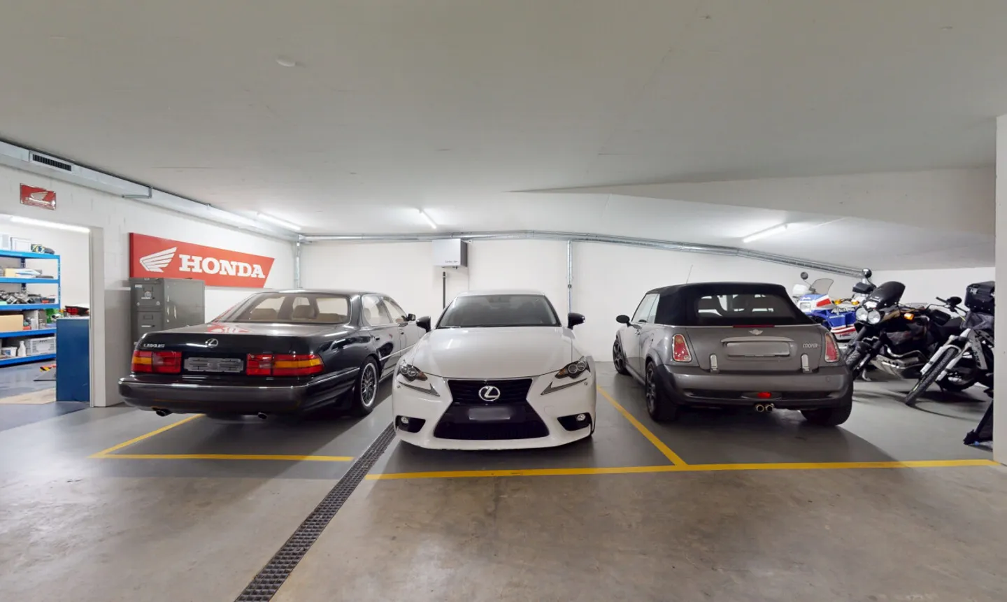 13 Minutes from Winterthur - Living on Two Floors - Photo 8 of 13