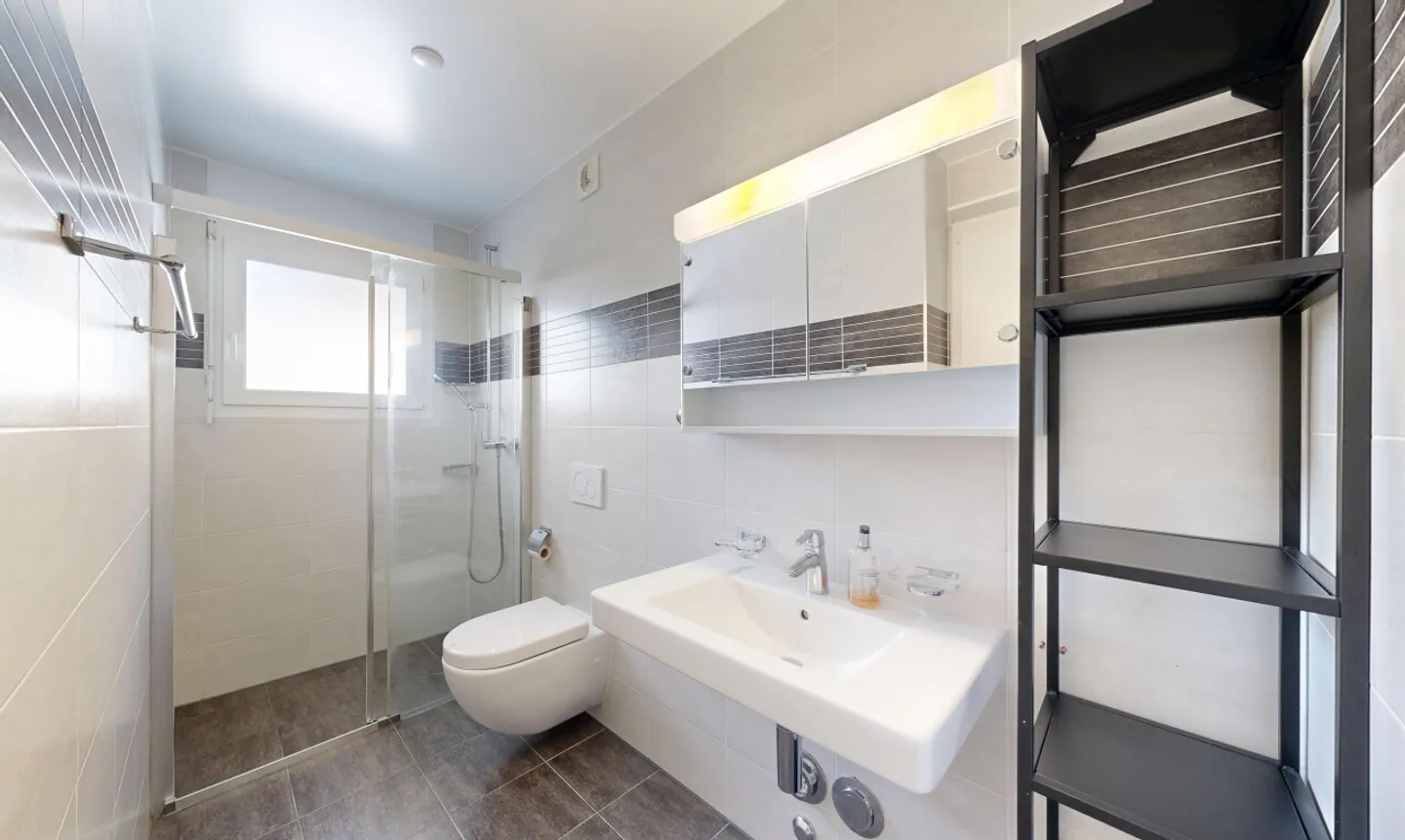 Duplex apartment "like a house" with 4.5 rooms and garden - Photo 9 of 11