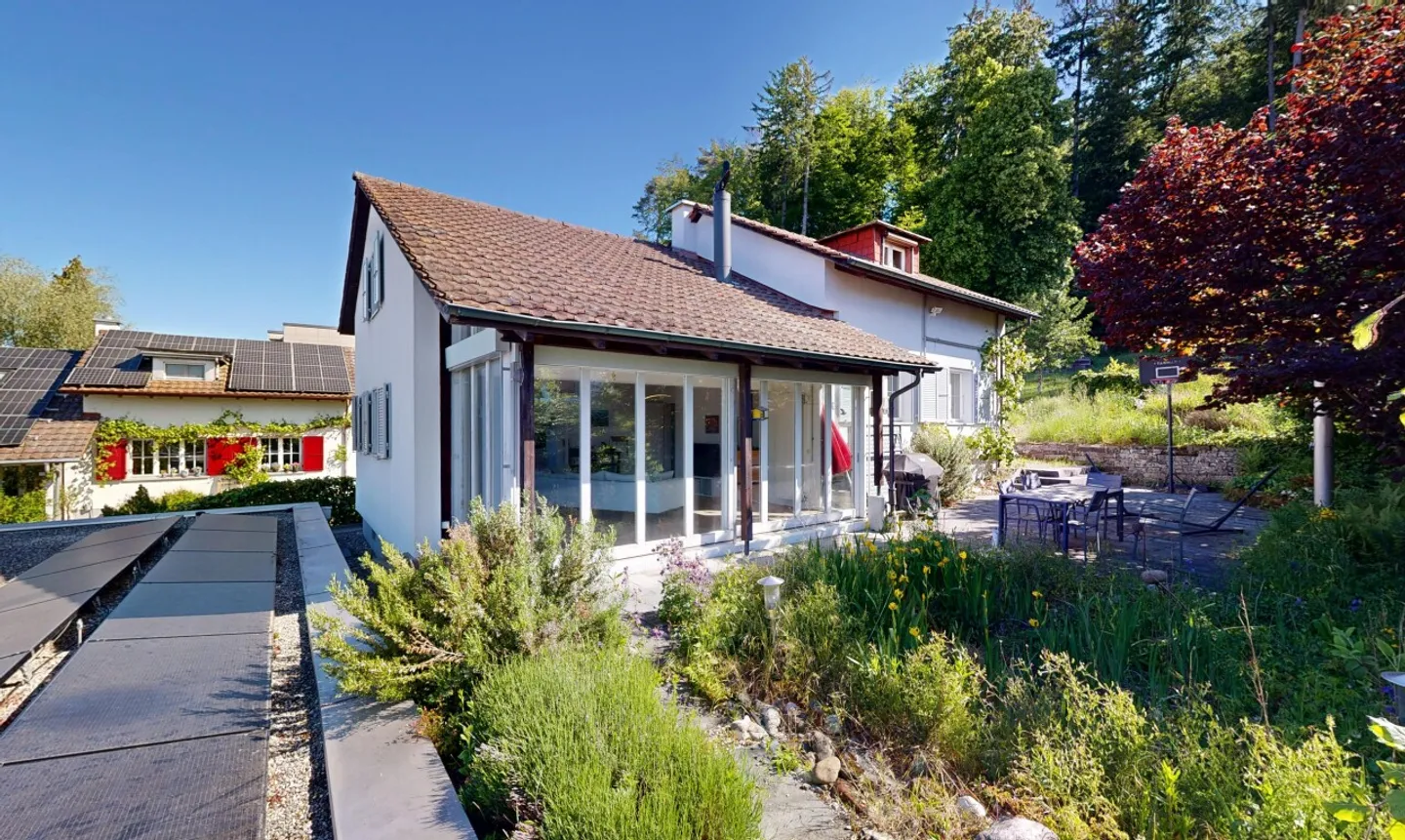 La tua nuova casa con un grande giardino a Ittigen - Foto 1 di 11
