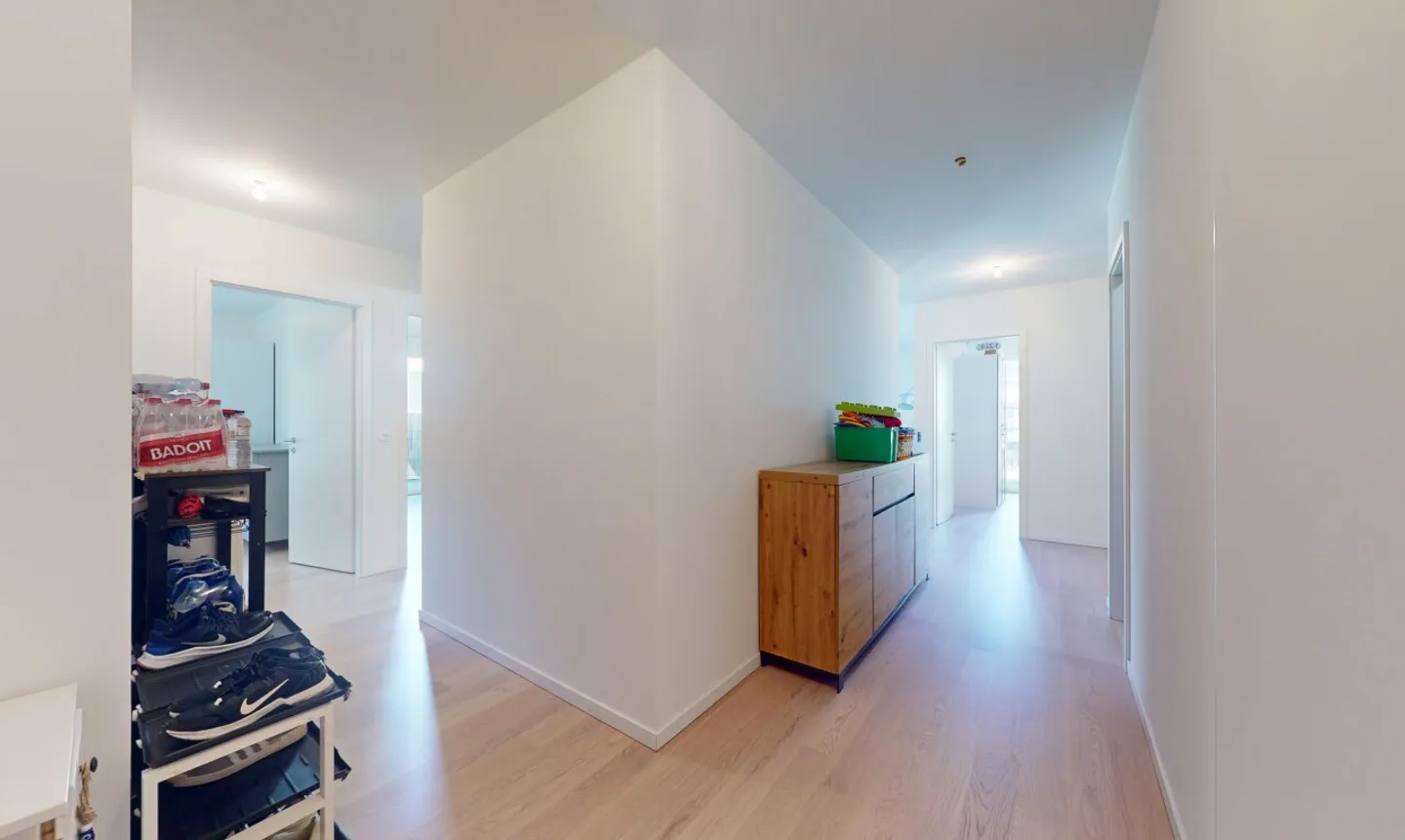 Bellissimo appartamento di 4,5 locali idealmente situato - Foto 9 di 13