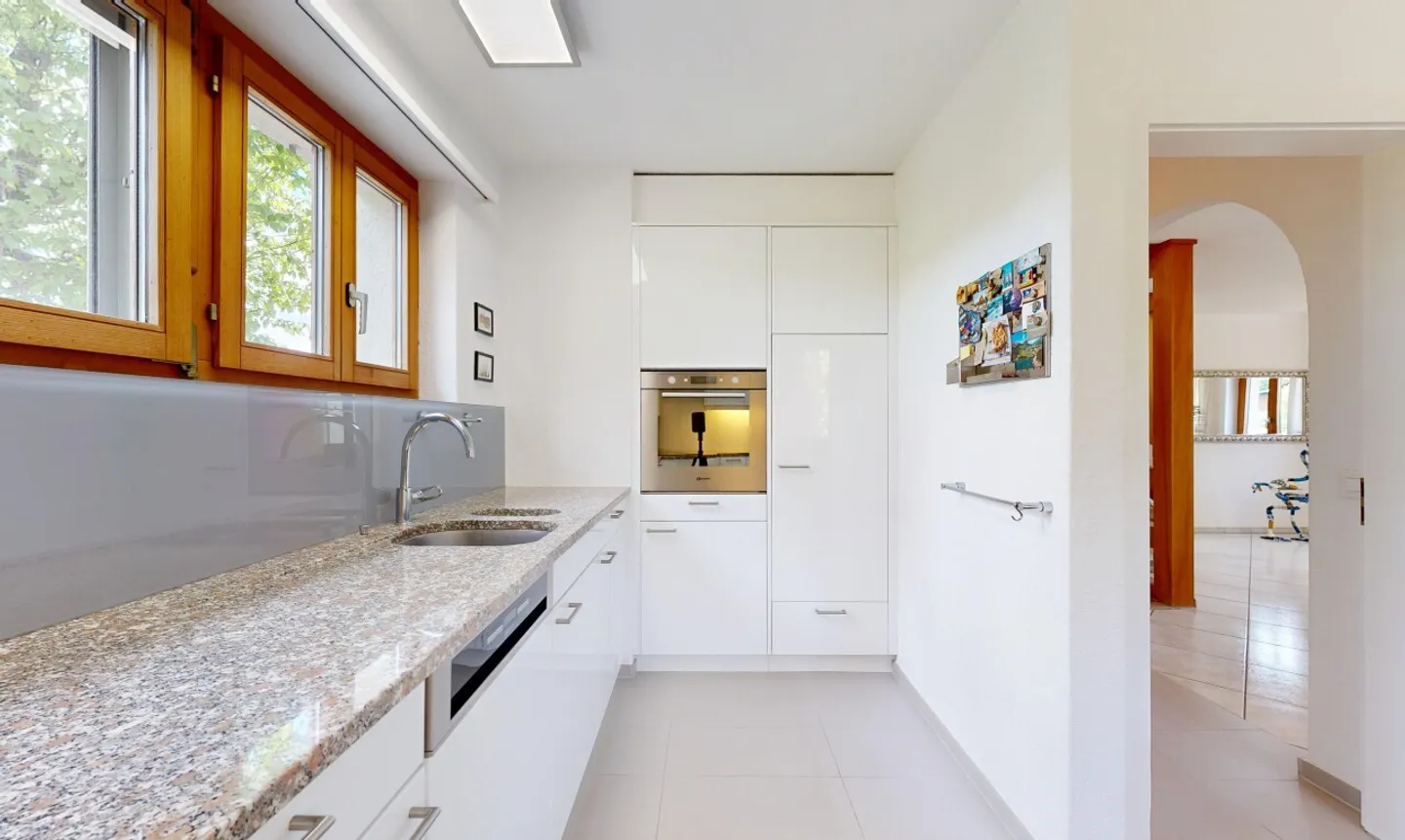 Your new home! Charming single-family house with well-kept garden - Photo 5 of 11
