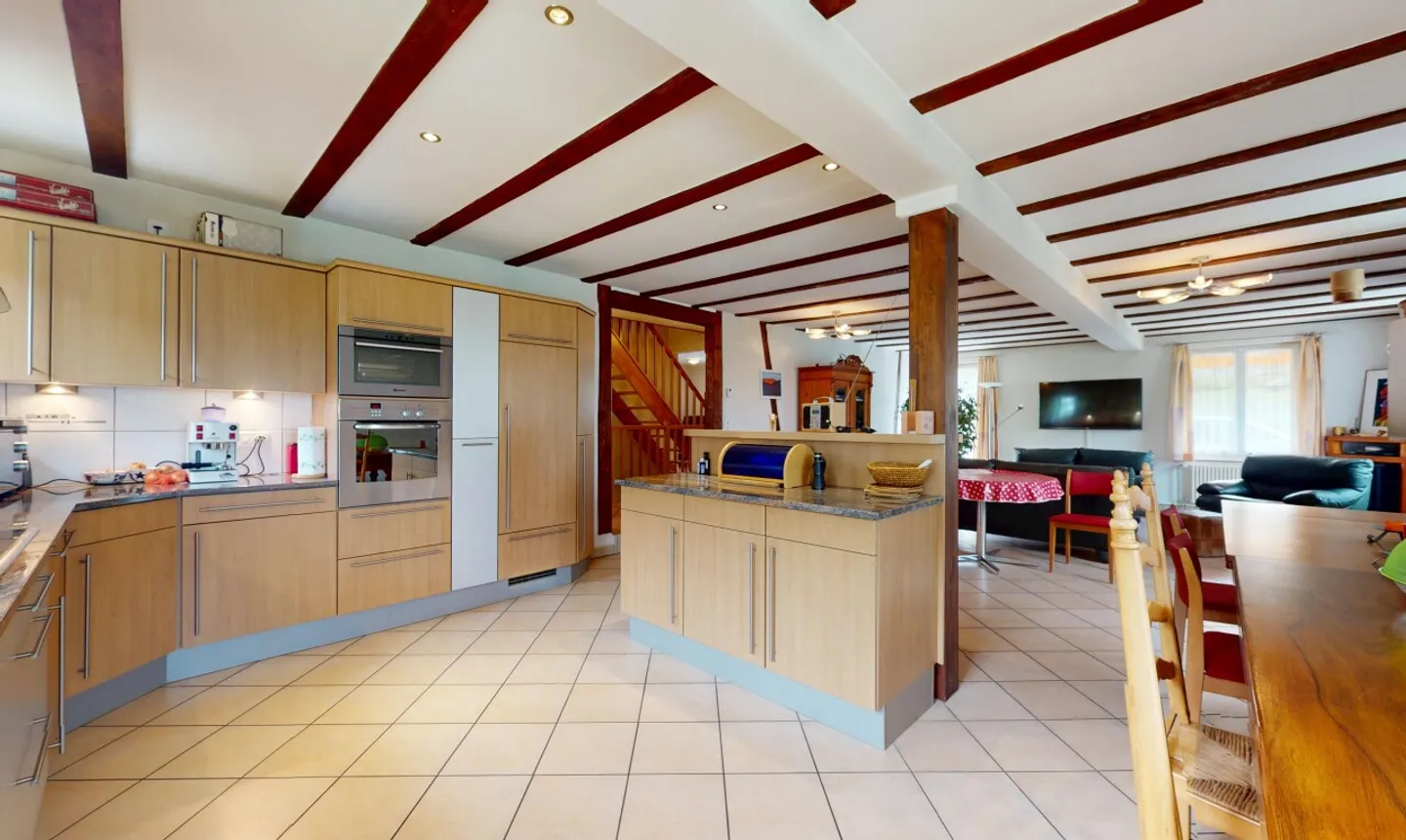 Renovated family house with large garden - St-Imier - Photo 3 of 11