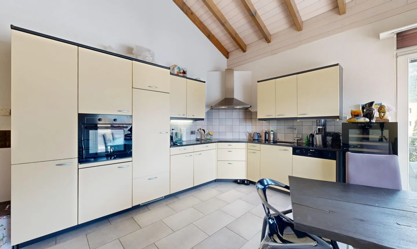 Appartement spacieux avec terrasse - Photo 7 sur 11
