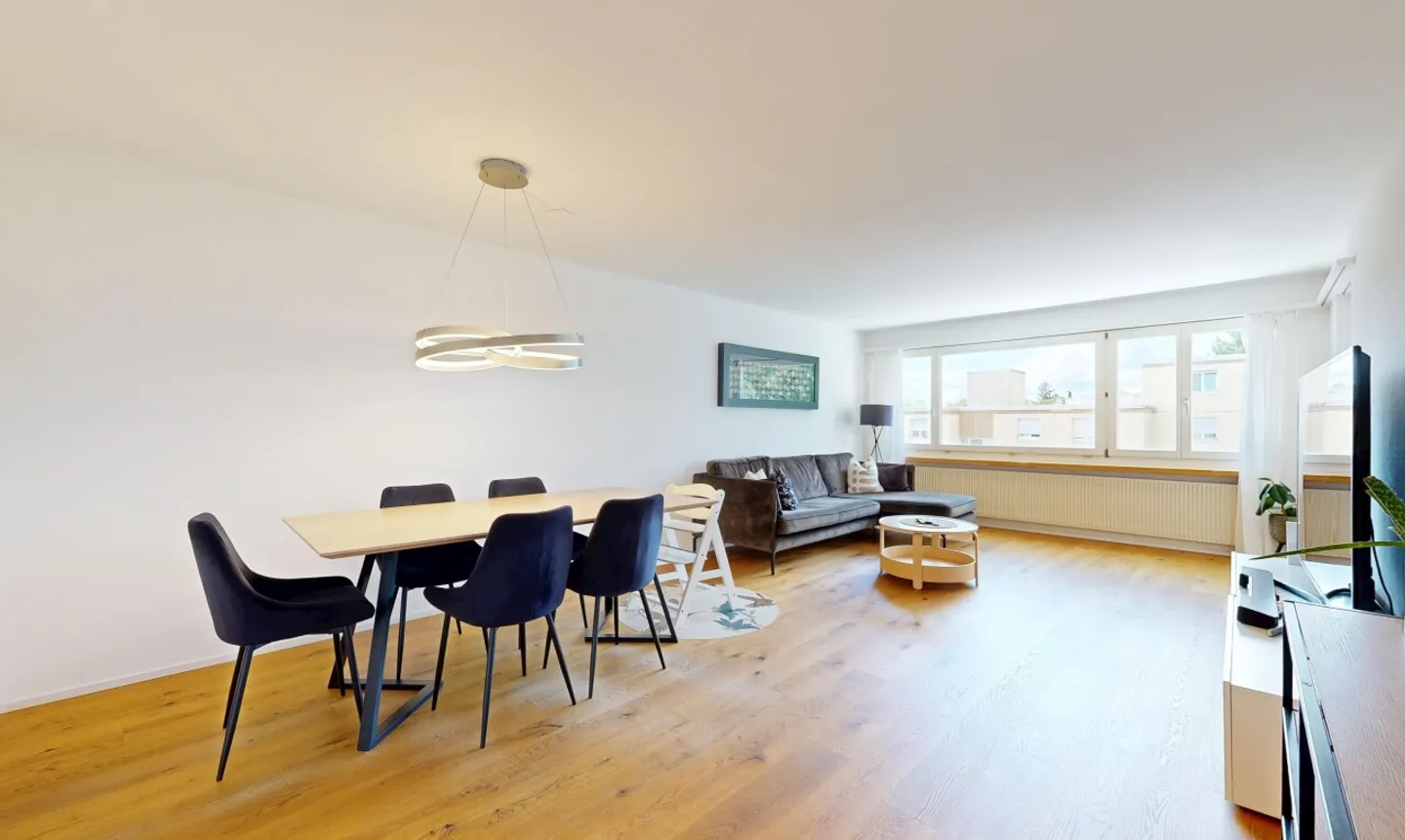 Appartement Familial Rénové - Photo 4 sur 11