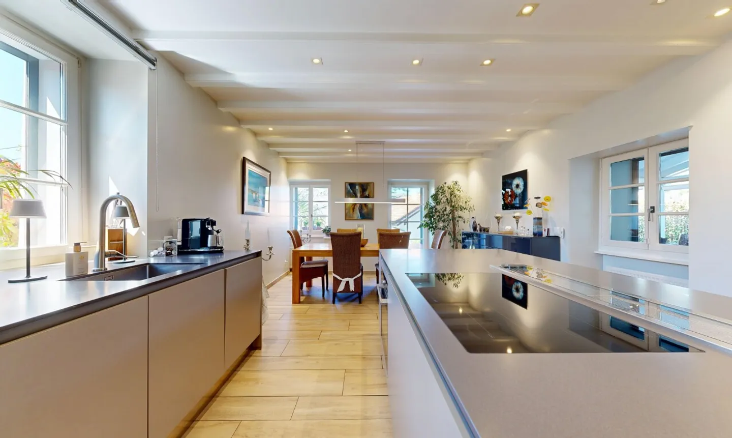 Elegance and comfort in a family home with garden in Satigny - Photo 4 of 11