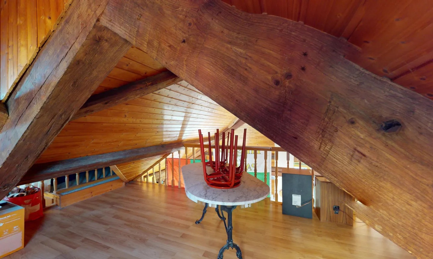 Wohnung + unabhängiges Büro in Ursins! - Foto 9 von 13