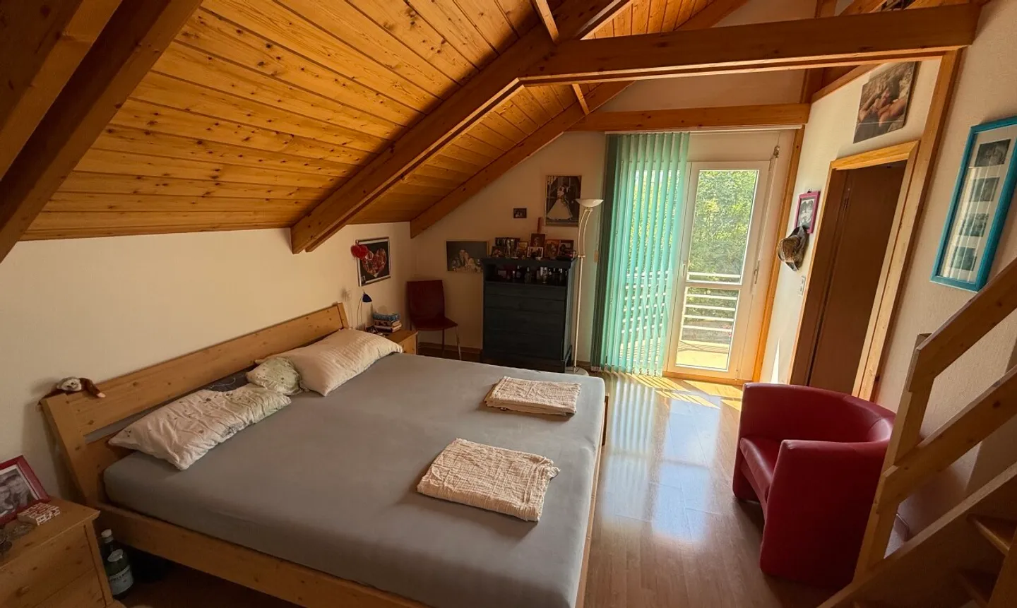 Villa familiale avec jardin et jacuzzi - Photo 4 sur 11