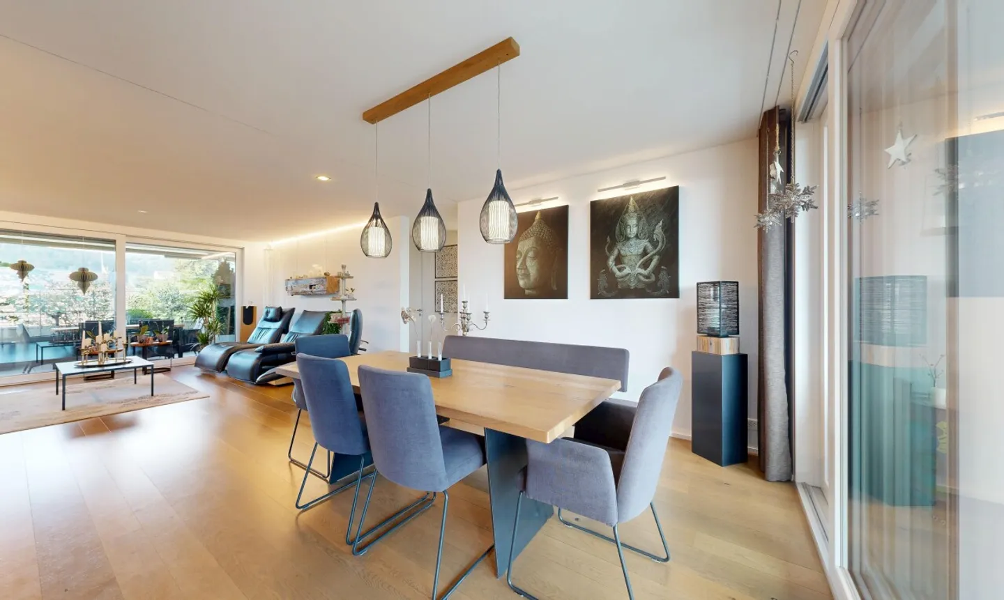 Modernes Apartment mit zwei Balkonen - Foto 3 von 11