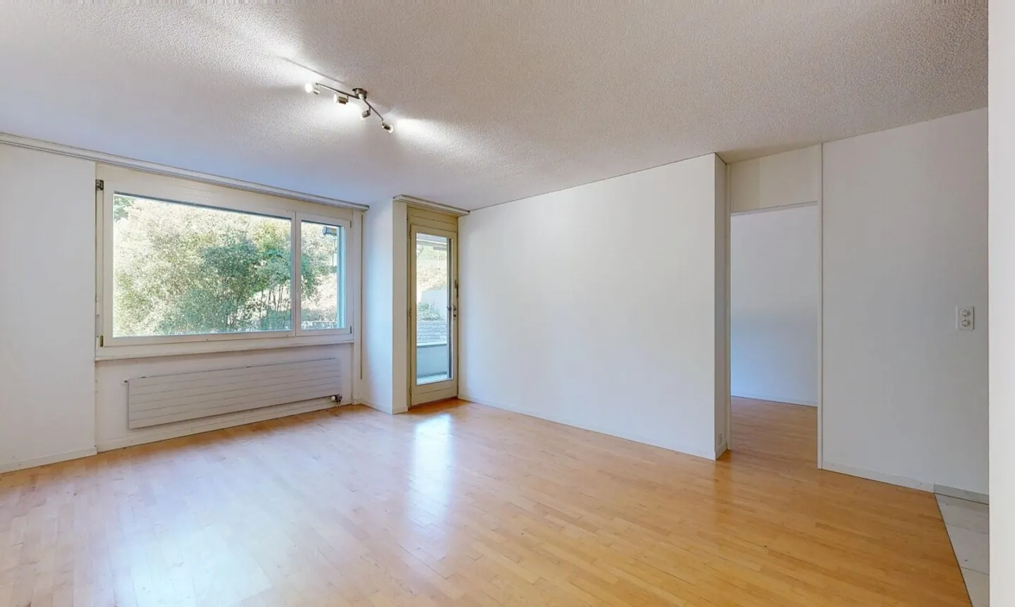 Zentral gelegen, naturnah wohnen – mit Terrasse - Photo 2 sur 11