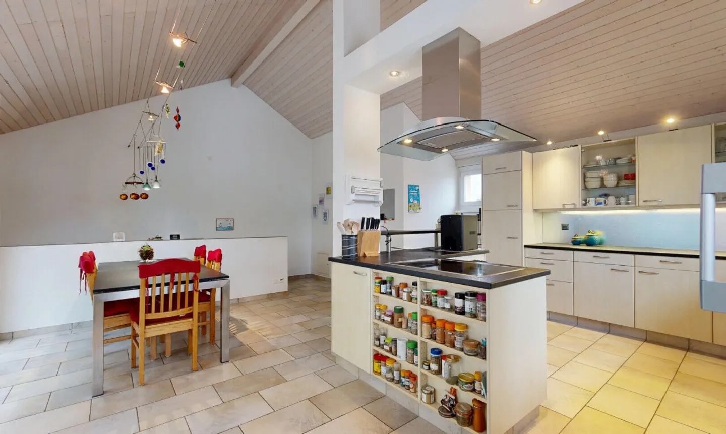 Geräumiges Doppelhaus mit Aussicht - Foto 7 von 11