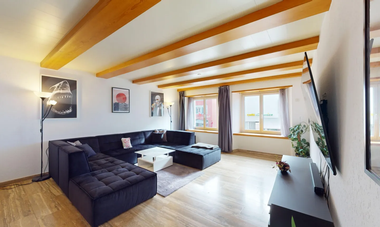 Attraktives Mehrfamilienhaus - Foto 2 von 13