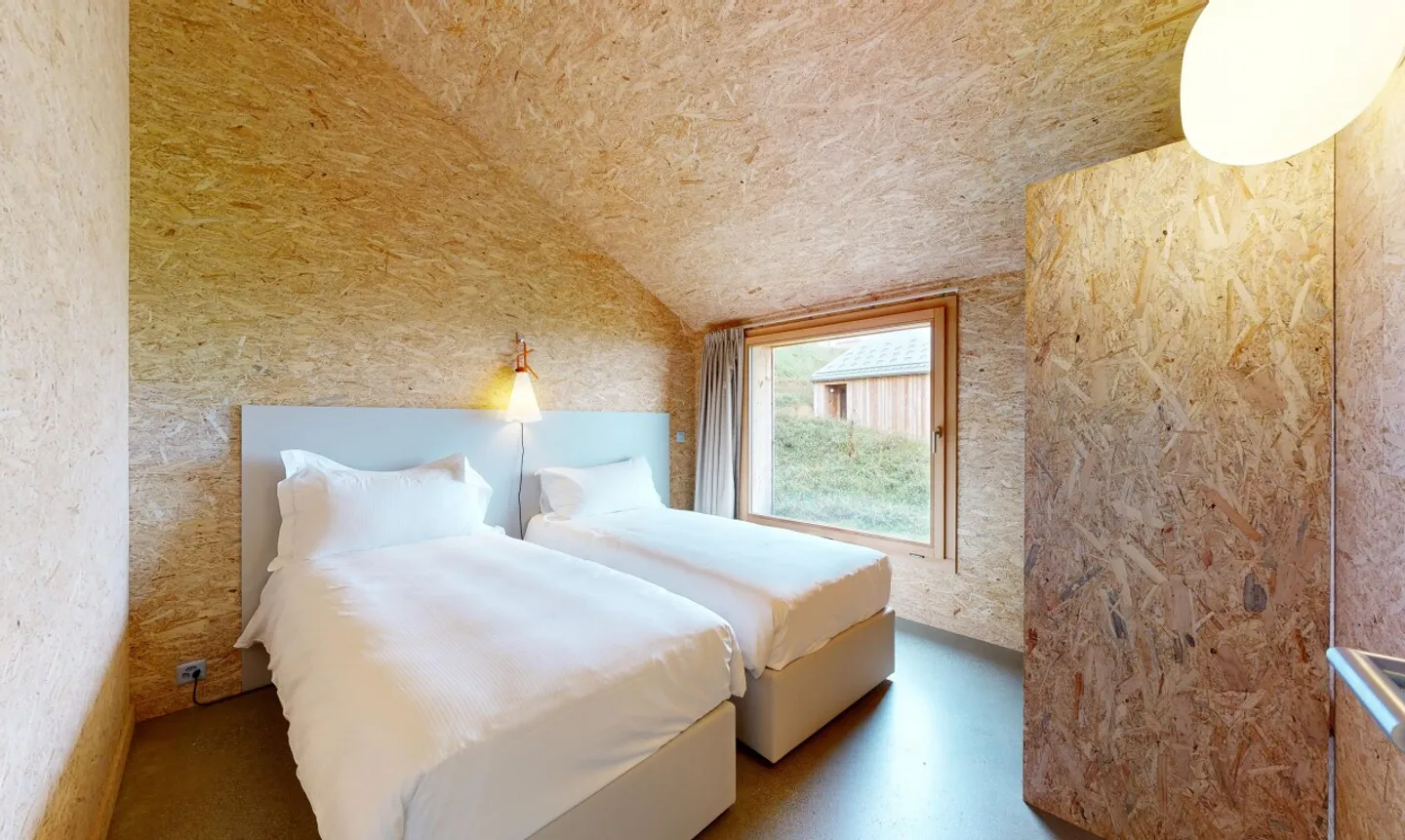 Architectural Chalet with Stunning Views - Photo 9 of 11