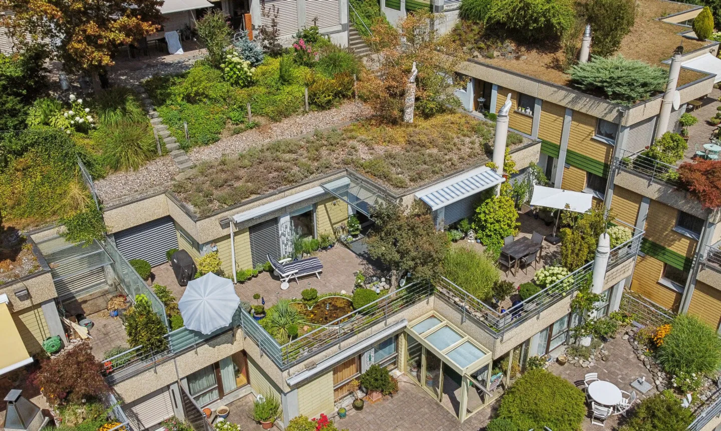 Terrace House with Stunning Views - Photo 2 of 11