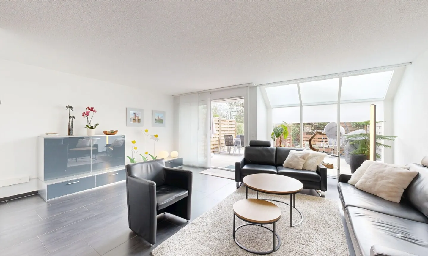 Maison de ville spacieuse de 5,5 pièces avec beaucoup d'espace à Birrhard - Photo 1 sur 11