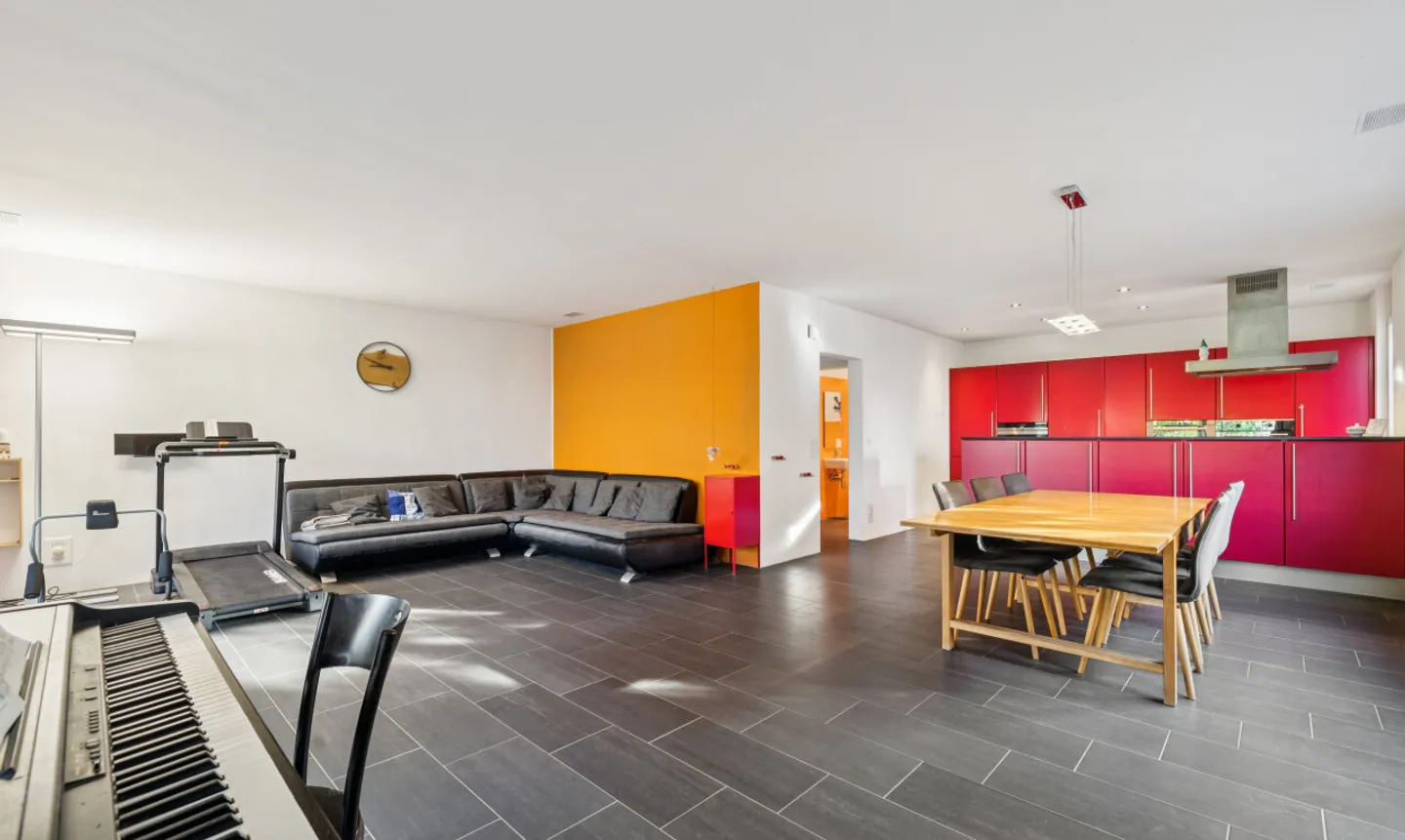 Maison individuelle élégante avec jardin et terrasse sur le toit - Photo 4 sur 11