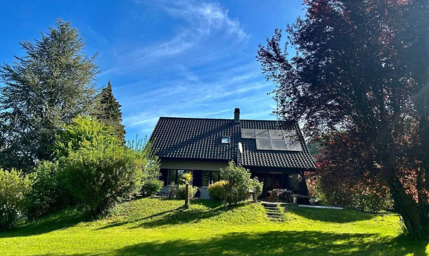 Casa indipendente su un grande terreno - Foto 3 di 11