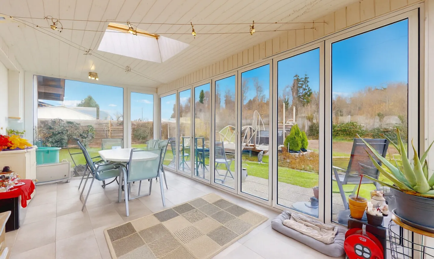 Charmantes Einfamilienhaus mit Garten - Foto 4 von 11