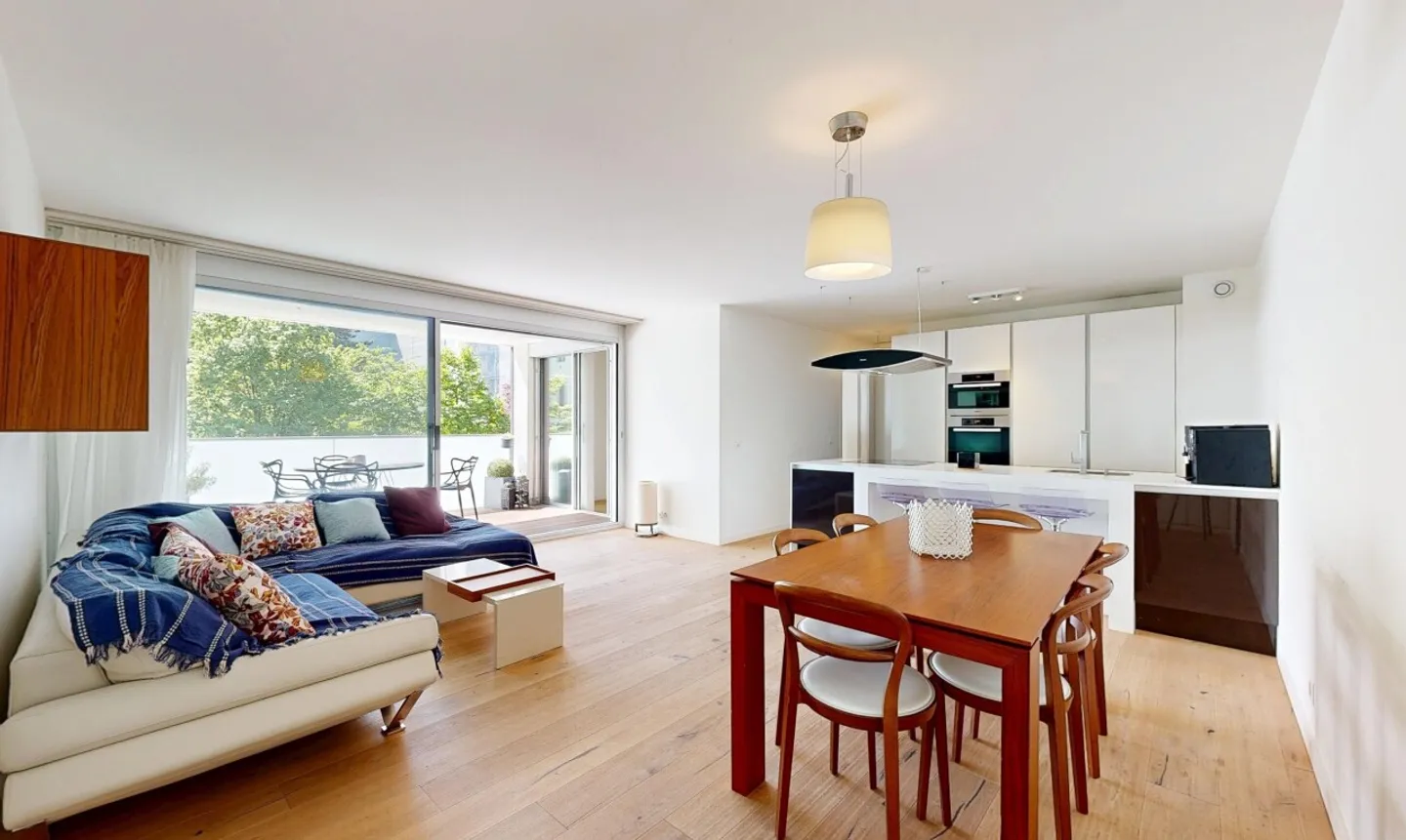 Garden Apartment in Quiet Area - Photo 4 of 11