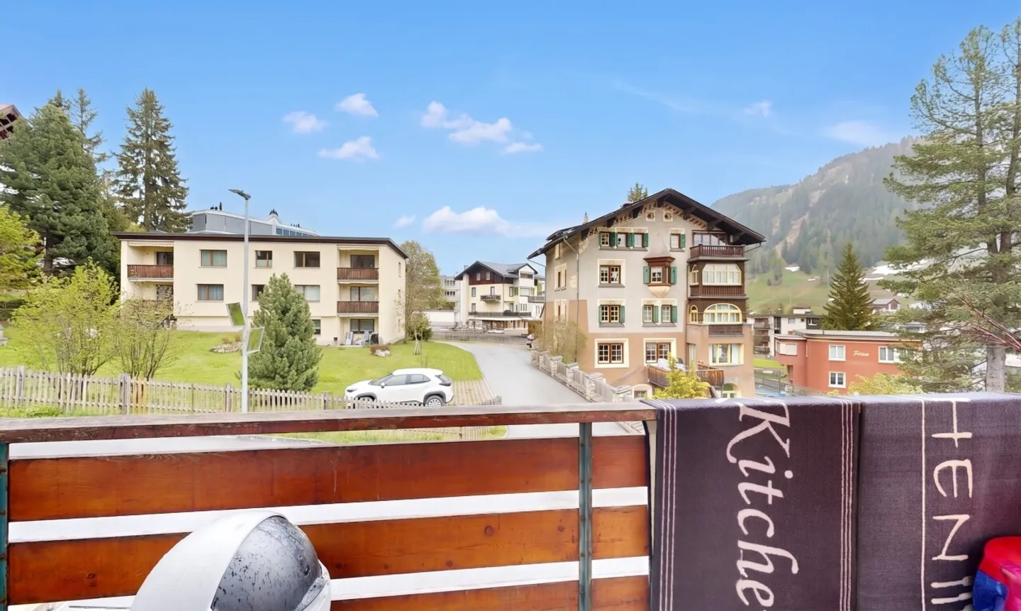 Charmante appartement de 4,5 pièces dans un emplacement calme à Davos Platz - Photo 4 sur 13