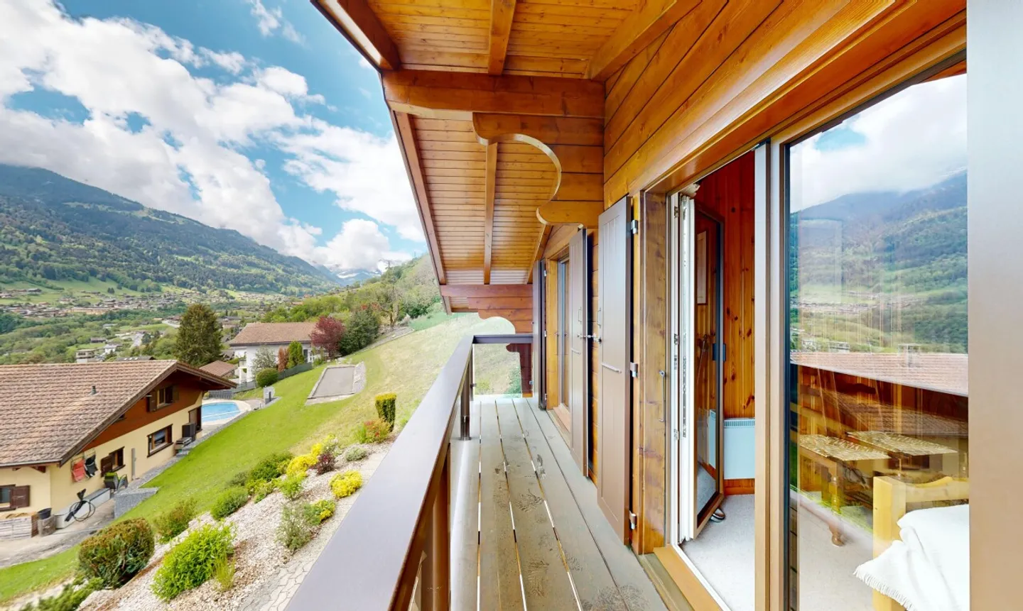 Exklusiv: charmantes 3-Zimmer-Chalet in ausgezeichnetem Zustand - Foto 10 von 11