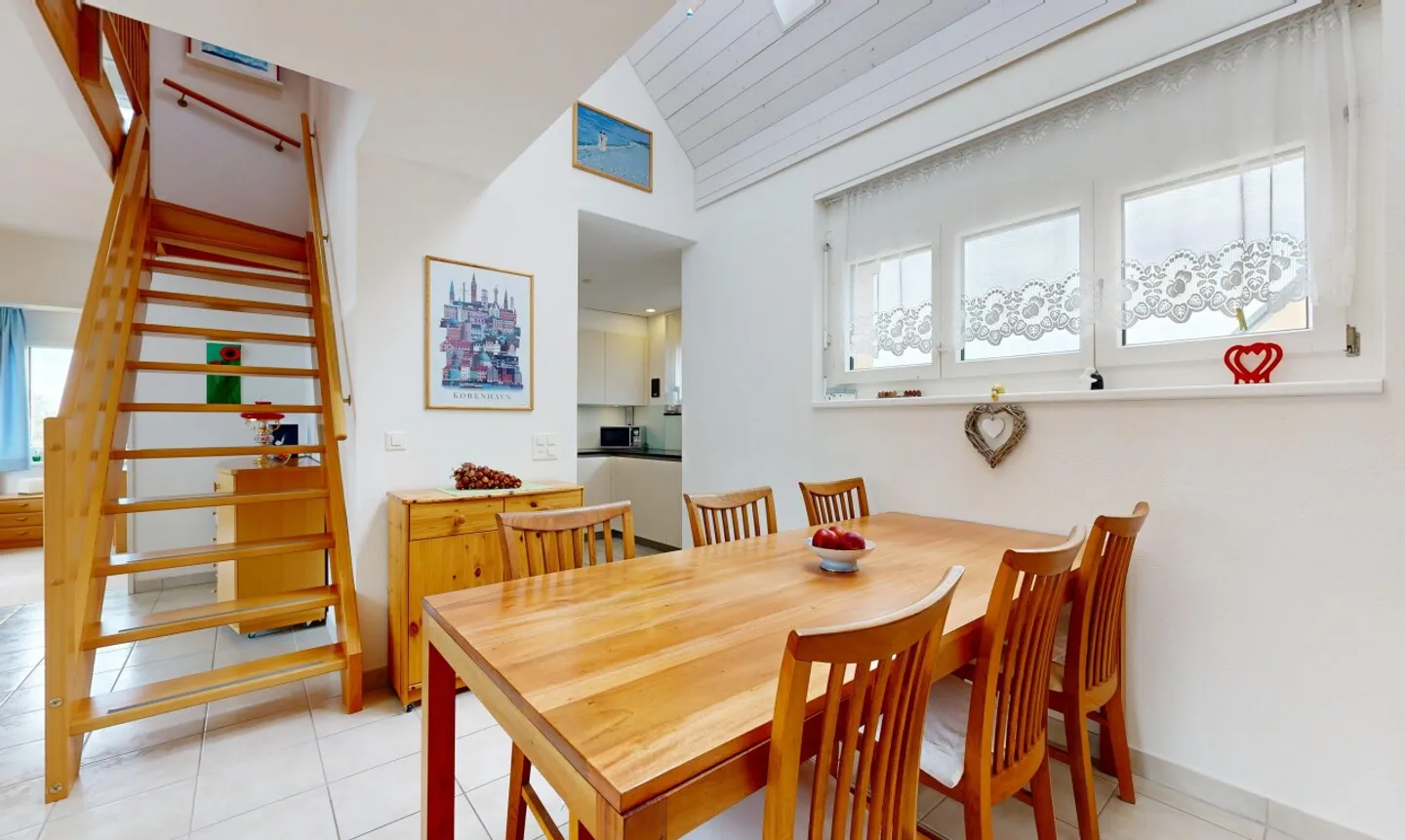 Geräumige Maisonette mit Liftzugang - Foto 2 von 11