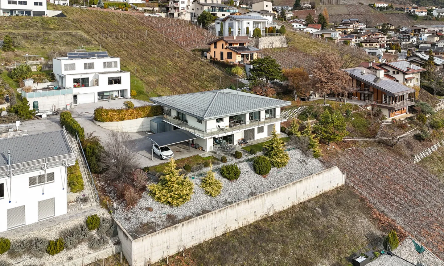 Superbe Maison avec Appartement Séparé - Photo 2 sur 11