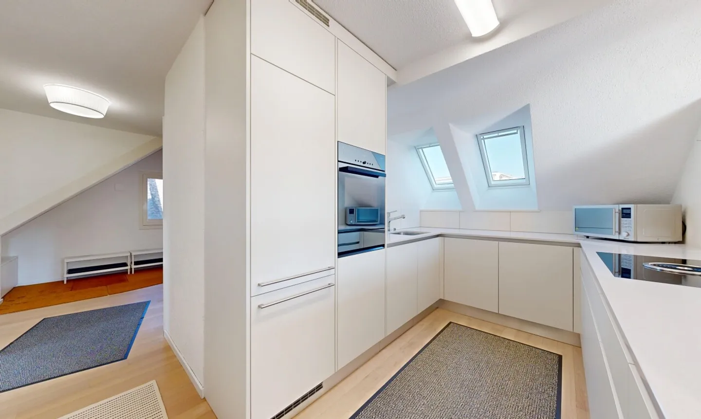 Attico luminoso a Zurigo - Foto 4 di 11