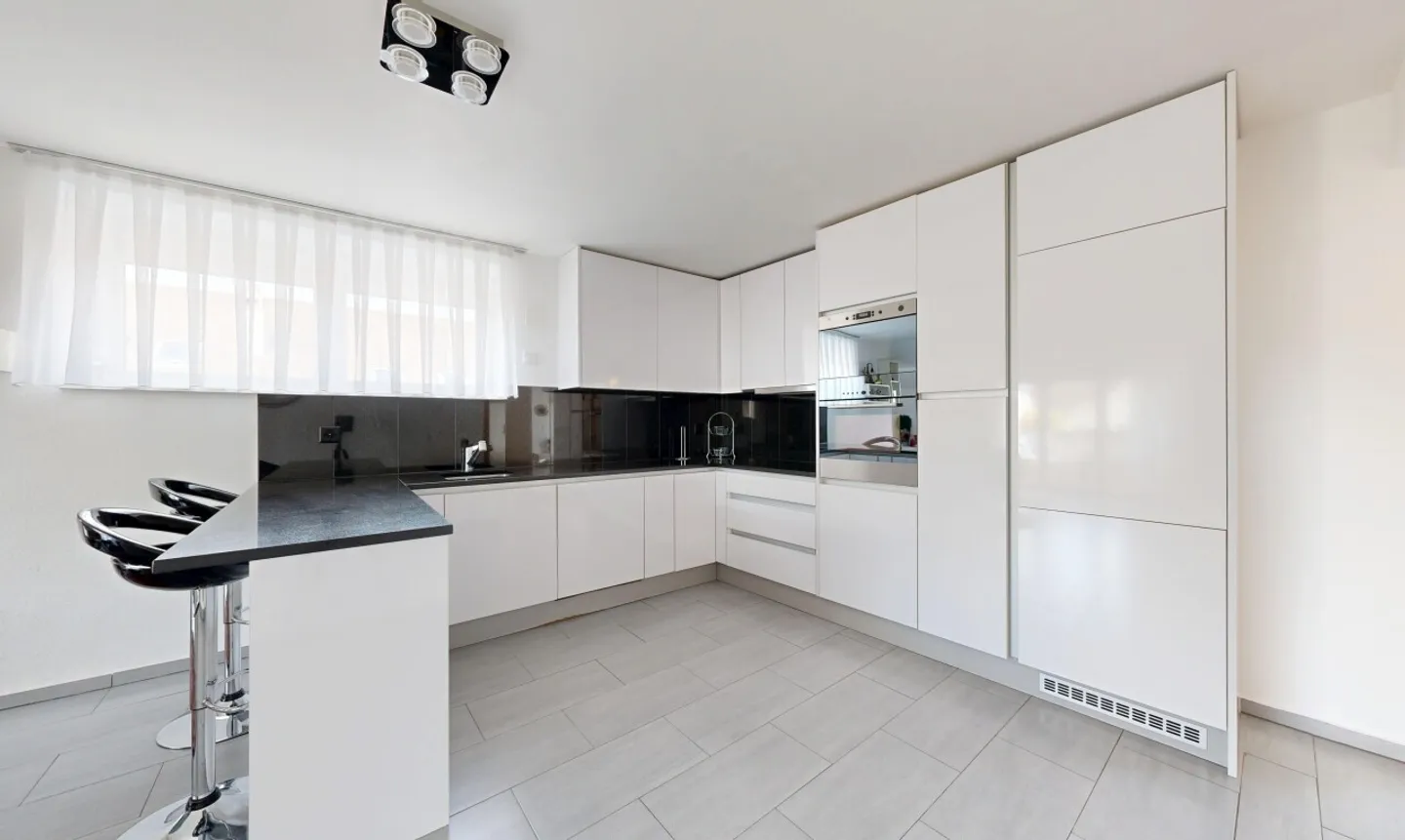 Magnifique Duplex de 5.5 pièces à Mex - Foto 5 von 11