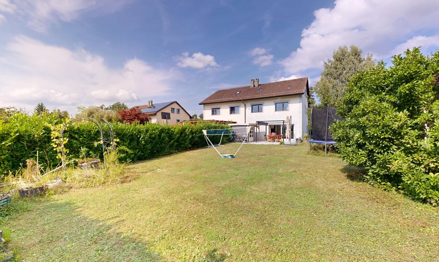 Spaziosa casa a schiera di 7,5 locali idealmente situata a Epalinges - Foto 3 di 13