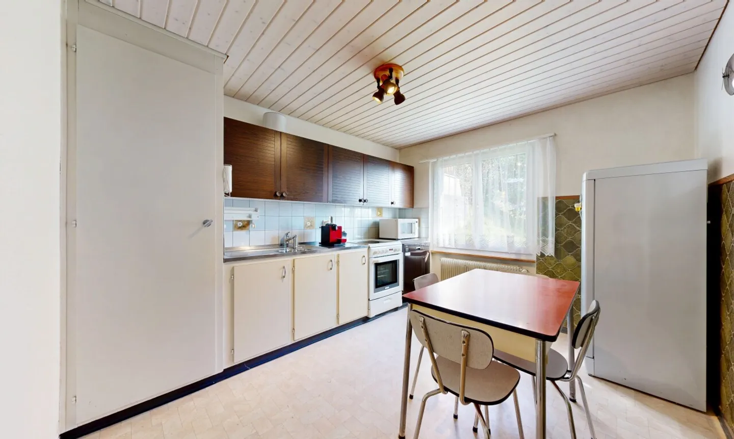 Vielseitiges Duplex mit herrlicher Aussicht - Foto 10 von 11