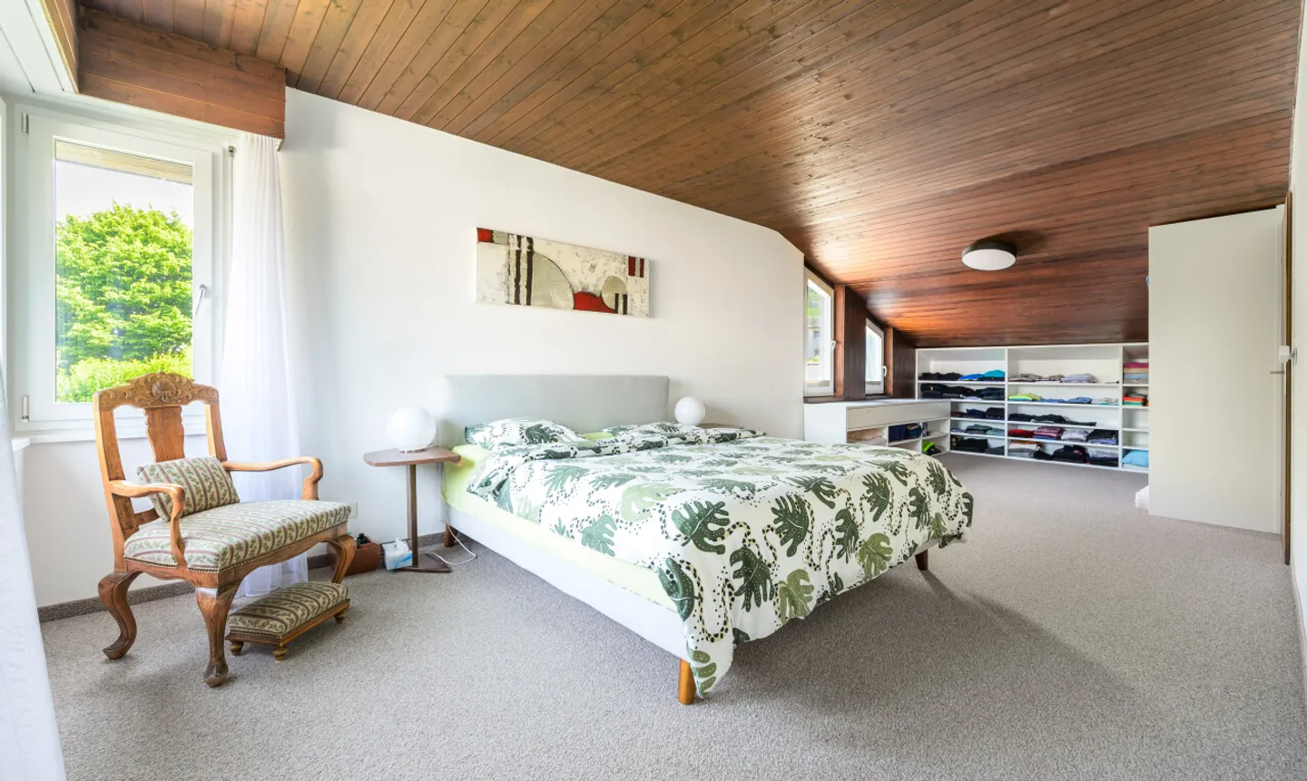 Exclusive EFH in Grabs with natural pool &amp; plenty of privacy - Photo 11 of 13